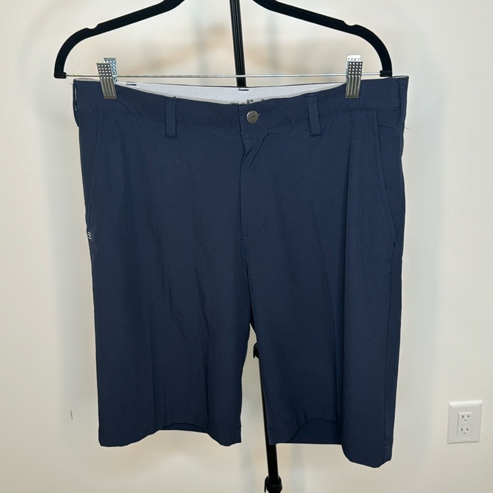Adidas Tech Golf Shorts - 32 - Navy